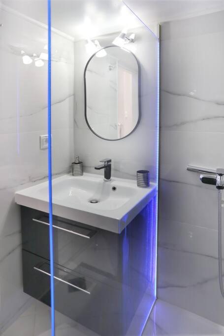 Luxury Apartment In Athens! מראה חיצוני תמונה